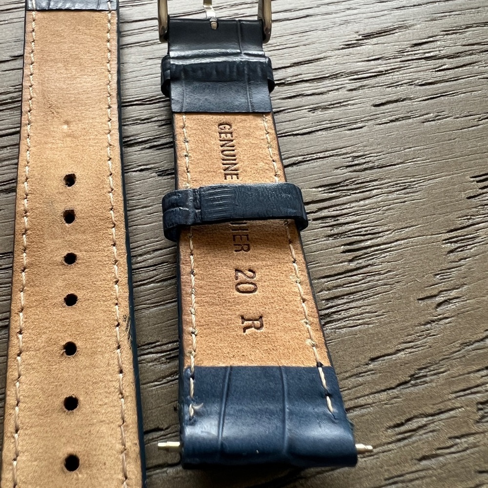 Genuine Alligator Watch Band with Inox Silver Tone Buckle 20 R in Navy Blue